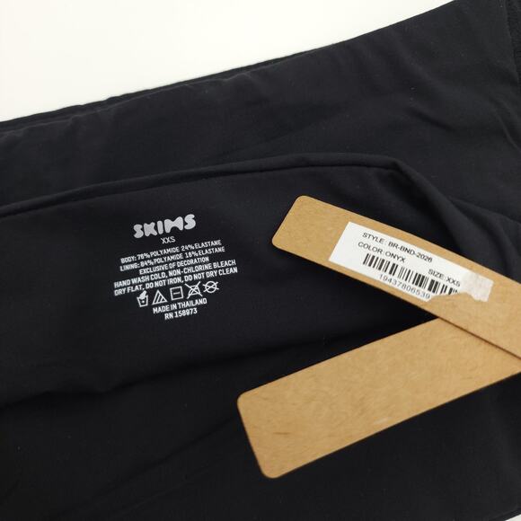 Skims Fits Everybody Bandeau Bralette in Onyx Size XXS - Picture 6 of 6